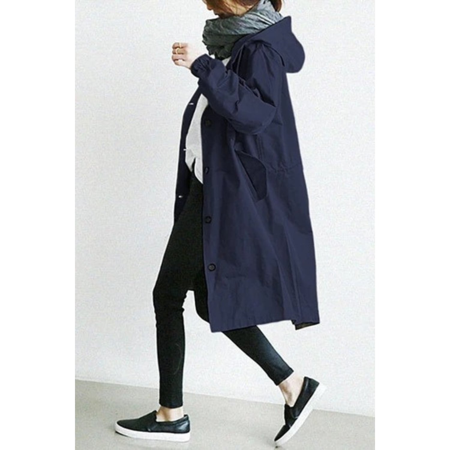 CELINE | Manteau trench en cuir doté d'une capuche – Élégant et pratique