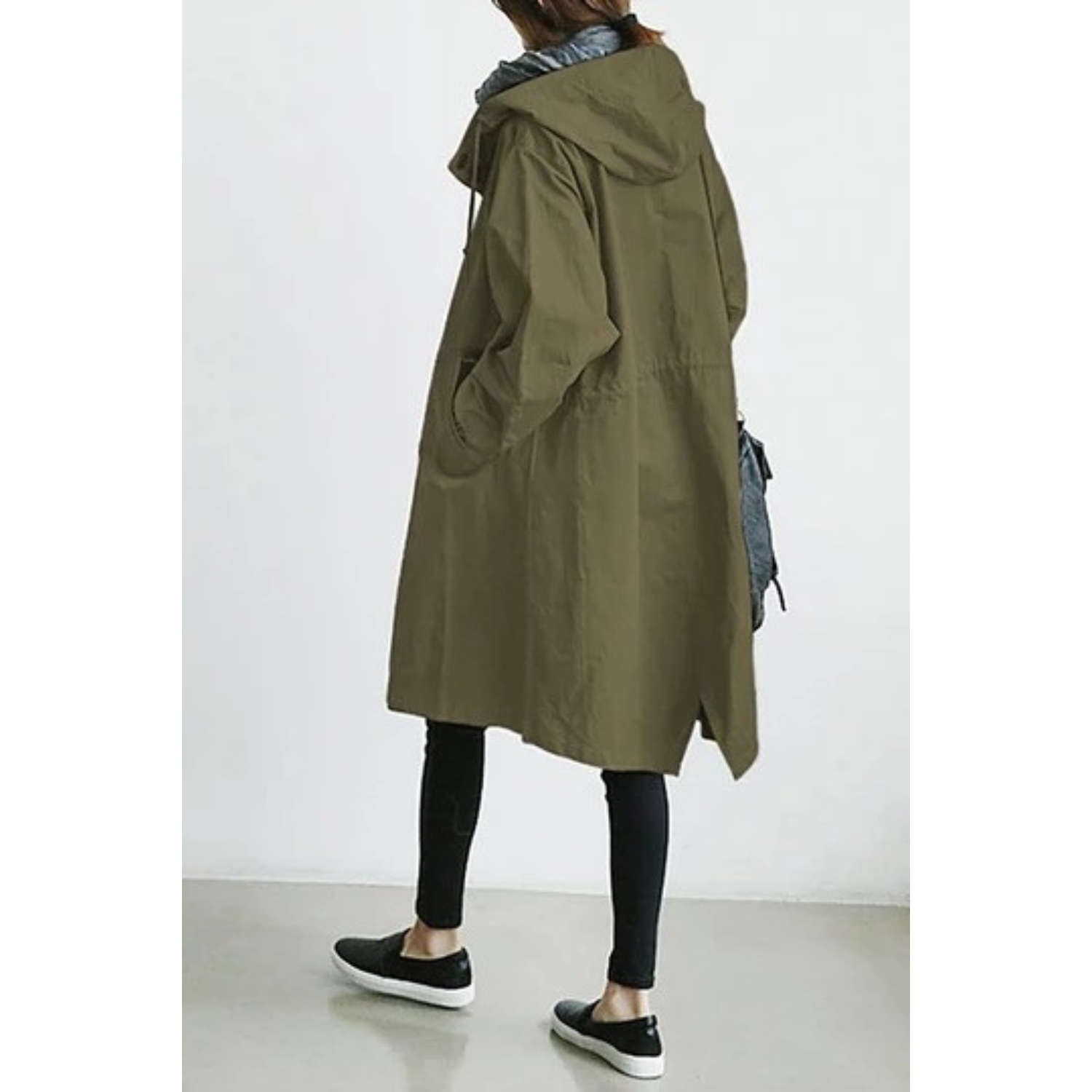 CELINE | Manteau trench en cuir doté d'une capuche – Élégant et pratique