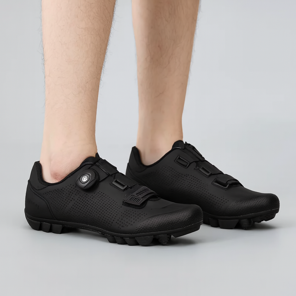 Laurence | Chaussures de VTT et Cyclisme en Salle