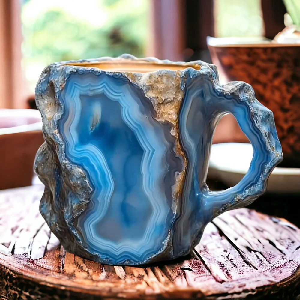 Tasse en pierre faite à la main Nordica – Élégance et beauté naturelle