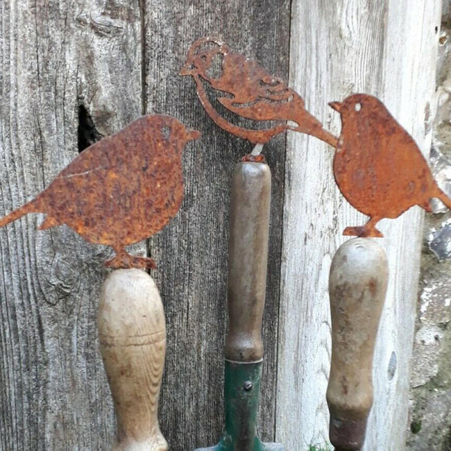 Décoration de jardin en métal rouillé avec oiseaux