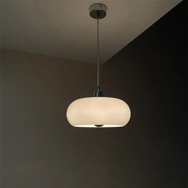 LumiOval - Élégante suspension en verre ovale
