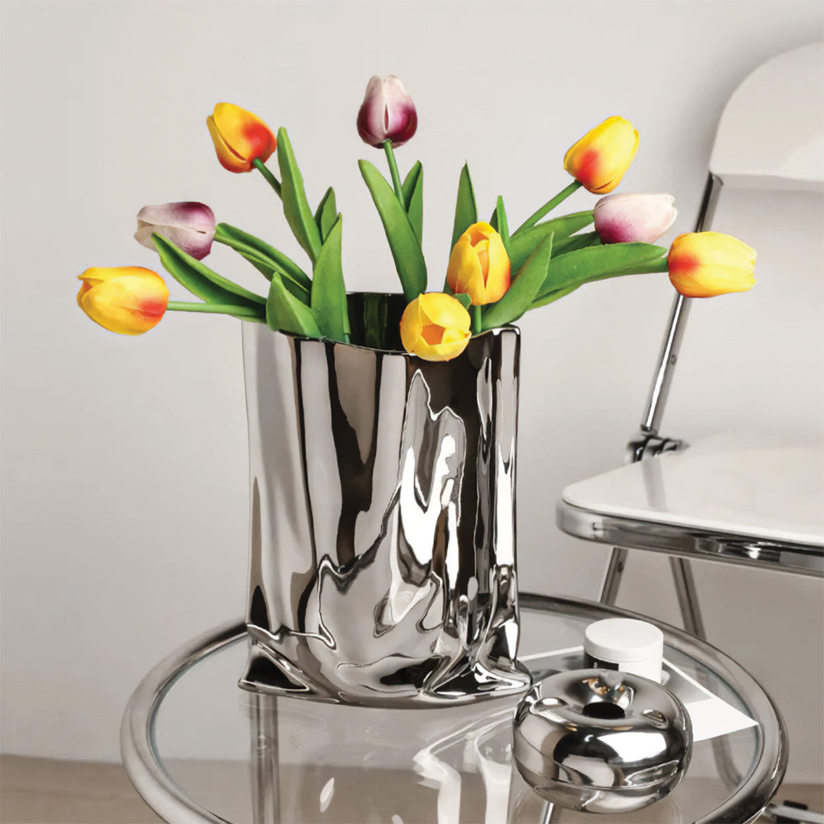 Vase CurvaVase Moderne Sculpturale – Design Courbé Élégant pour une Décoration Stylée