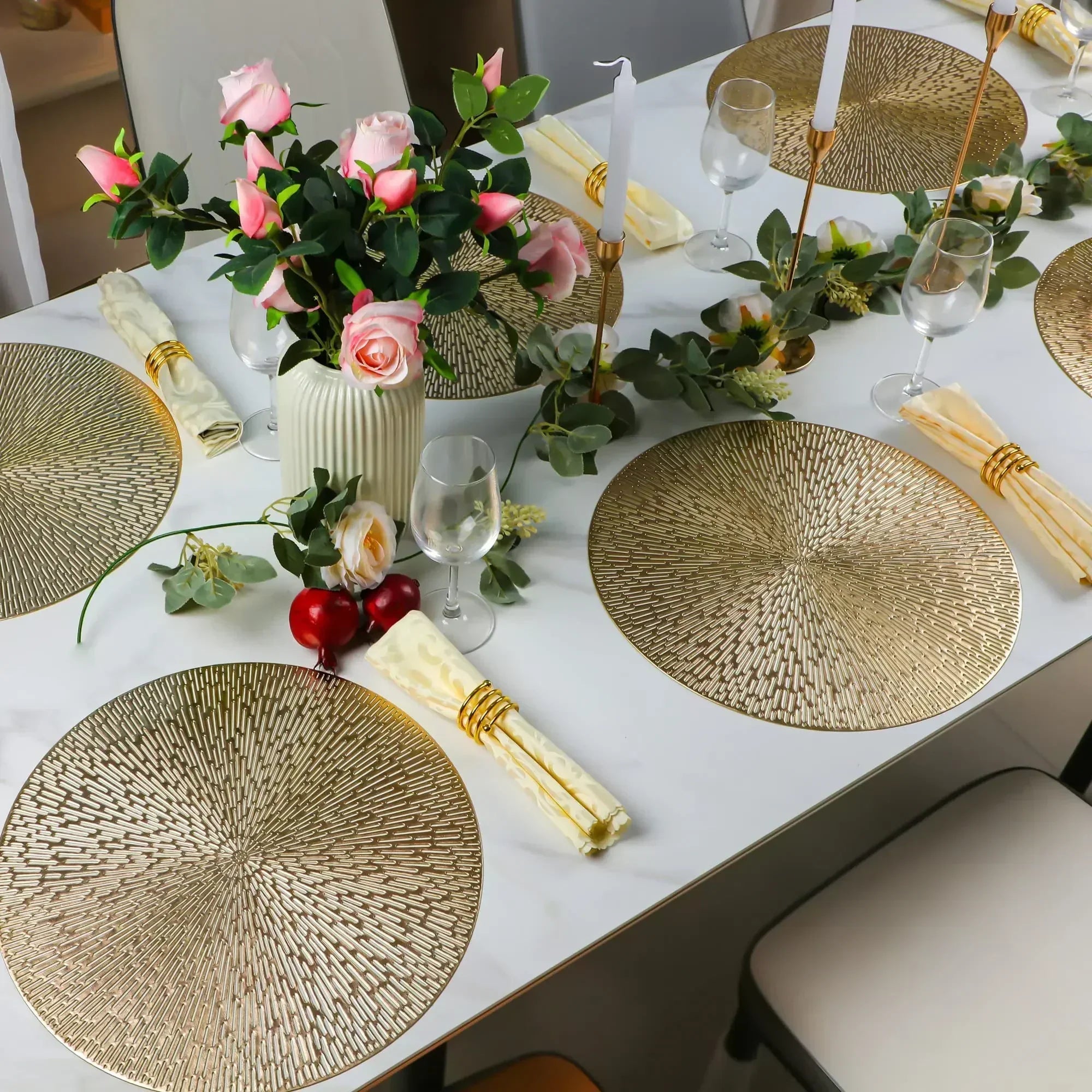 SkandiRund Dessous de Plat – Élégant Sous-Verres Ronds pour une Mise en Place Stylée