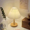 Lampe de bureau LED moderne Luna