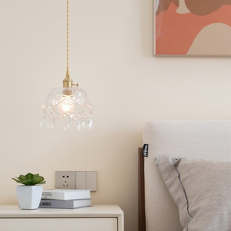 LumiGlace - Pendentif élégant avec un design en verre cristal transparent