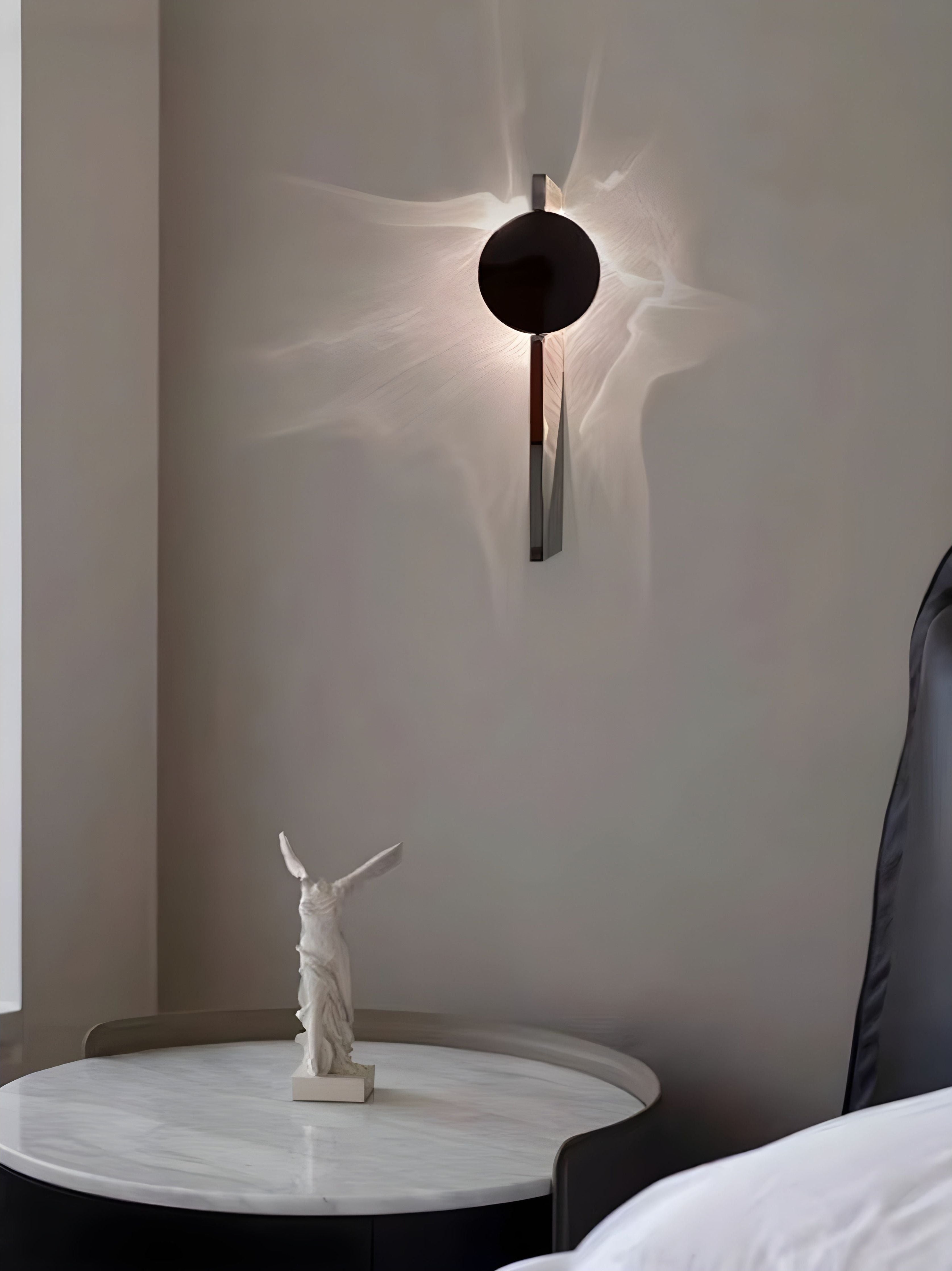 LumiAura - Applique murale LED élégante