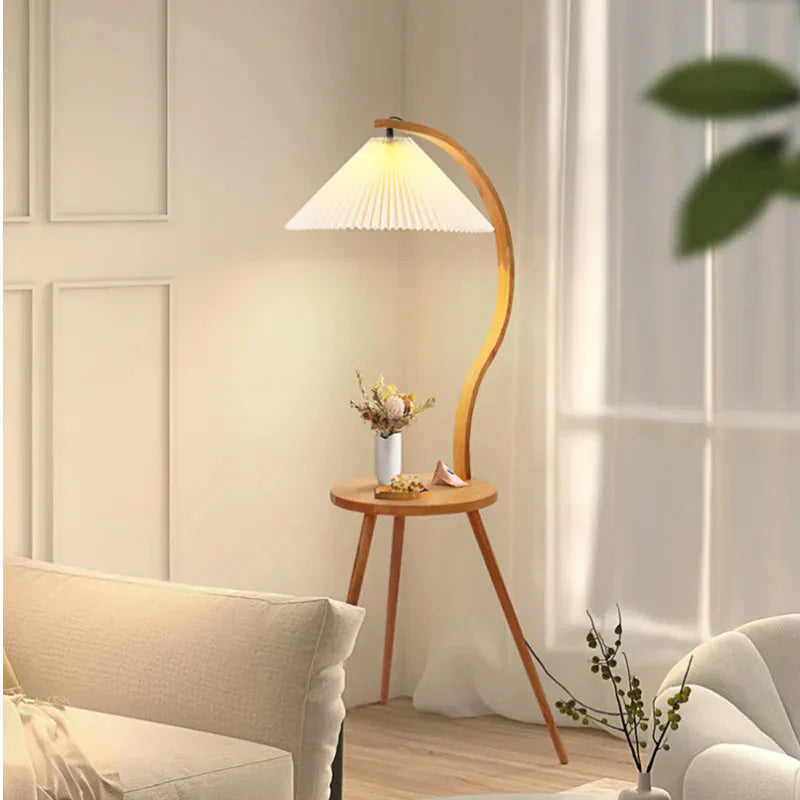 Lampe de table en bois minimaliste avec une touche originale