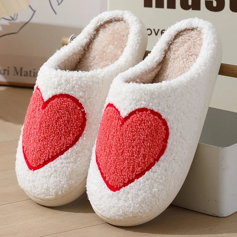 CozyWhimsy - Chaussons moelleux pour femme aux motifs brodés festifs