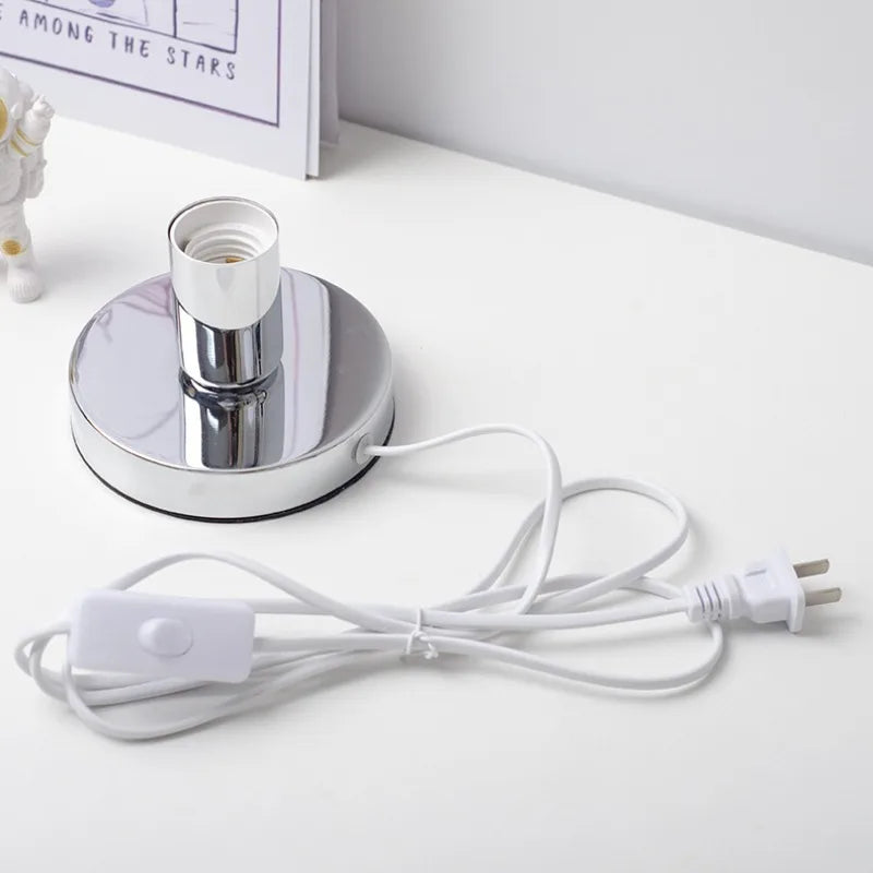 LumiSphere – Lampe de table moderne avec écran en verre miroir