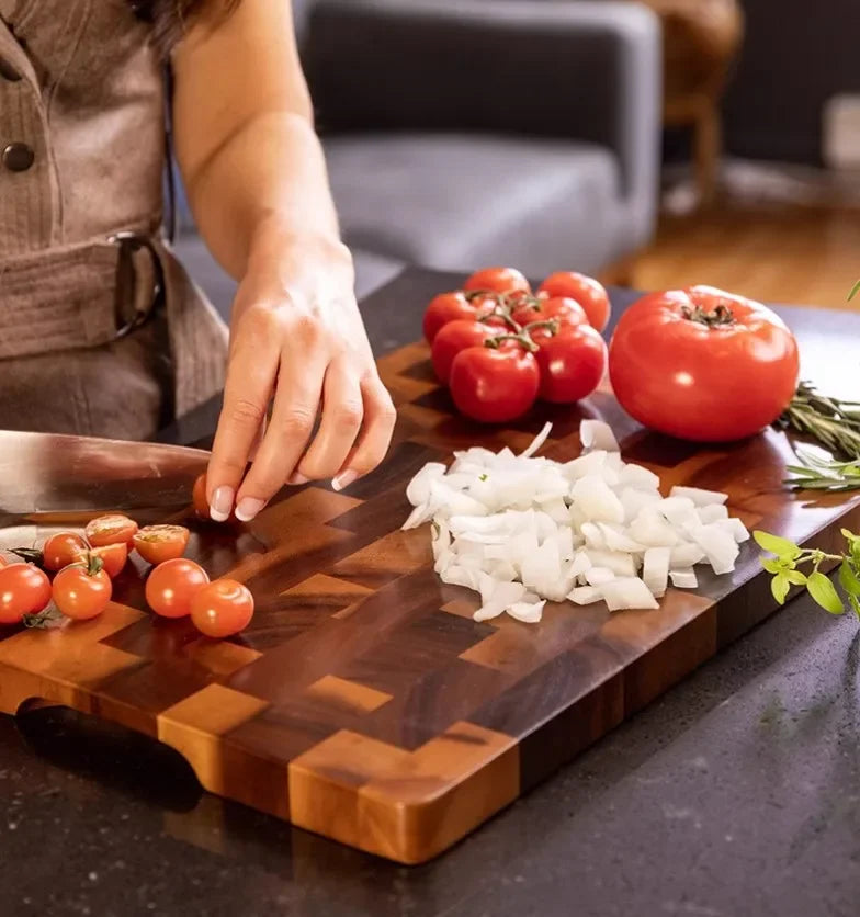Planche à découper en bois durable