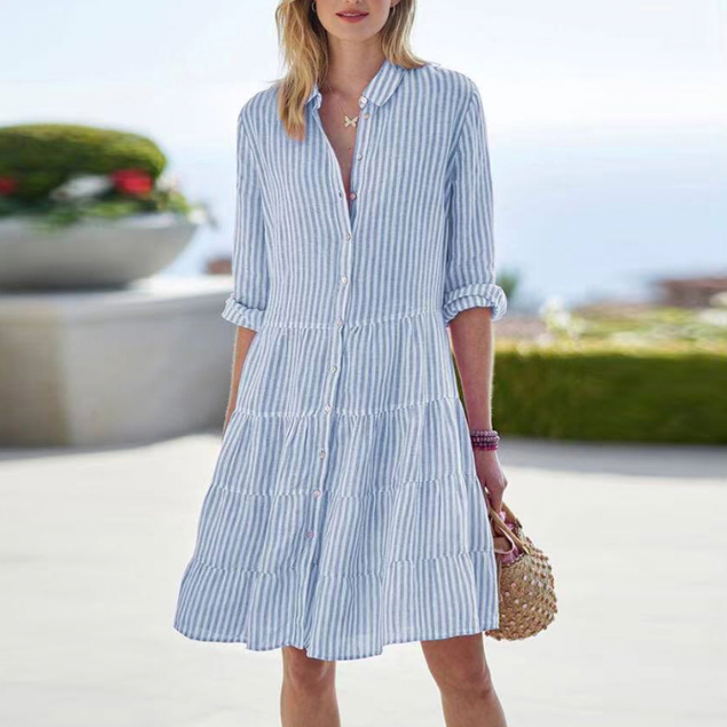 Robe Midi à Rayures Élégante Sara avec Boutons