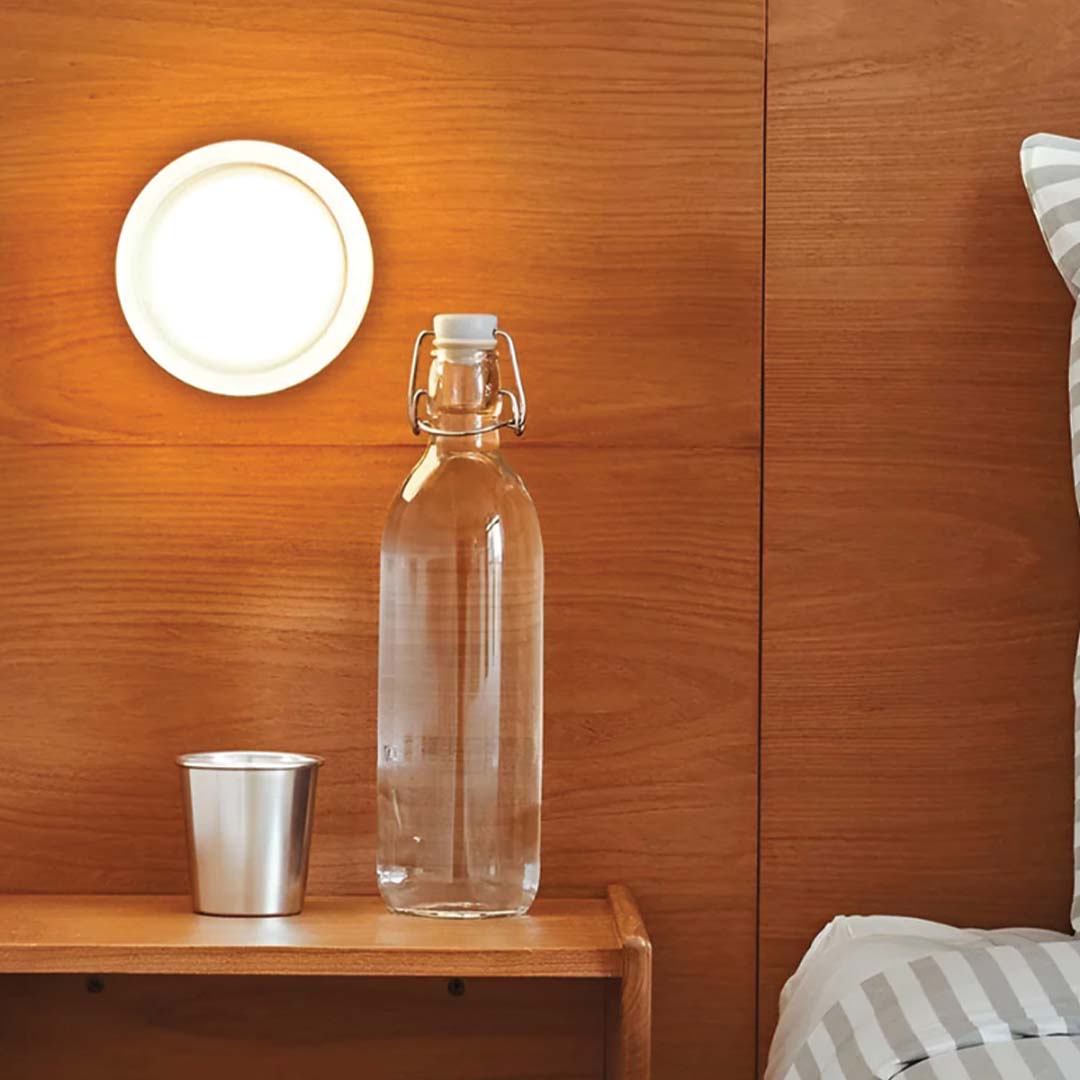 LumiGlow - Appliques murales modernes pour une atmosphère chaude et accueillante
