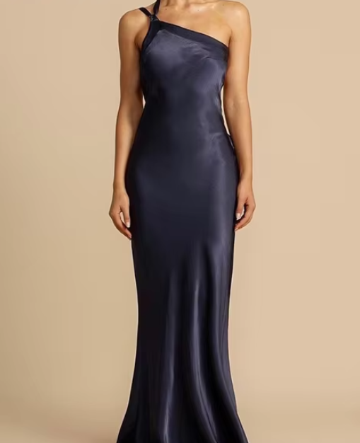 Robe ÉléGante Maxine à Épaule Unique avec Col Incliné