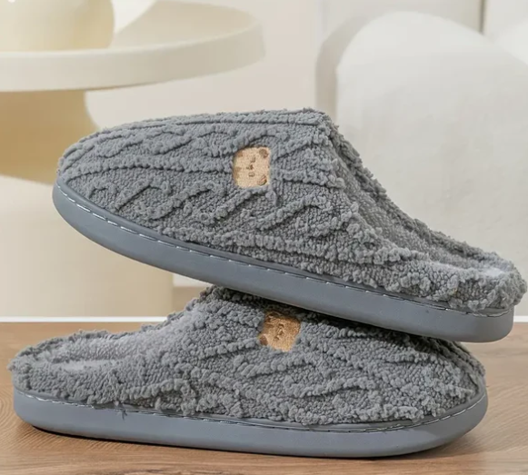 Chaussons roses moelleux BearHug de Jela