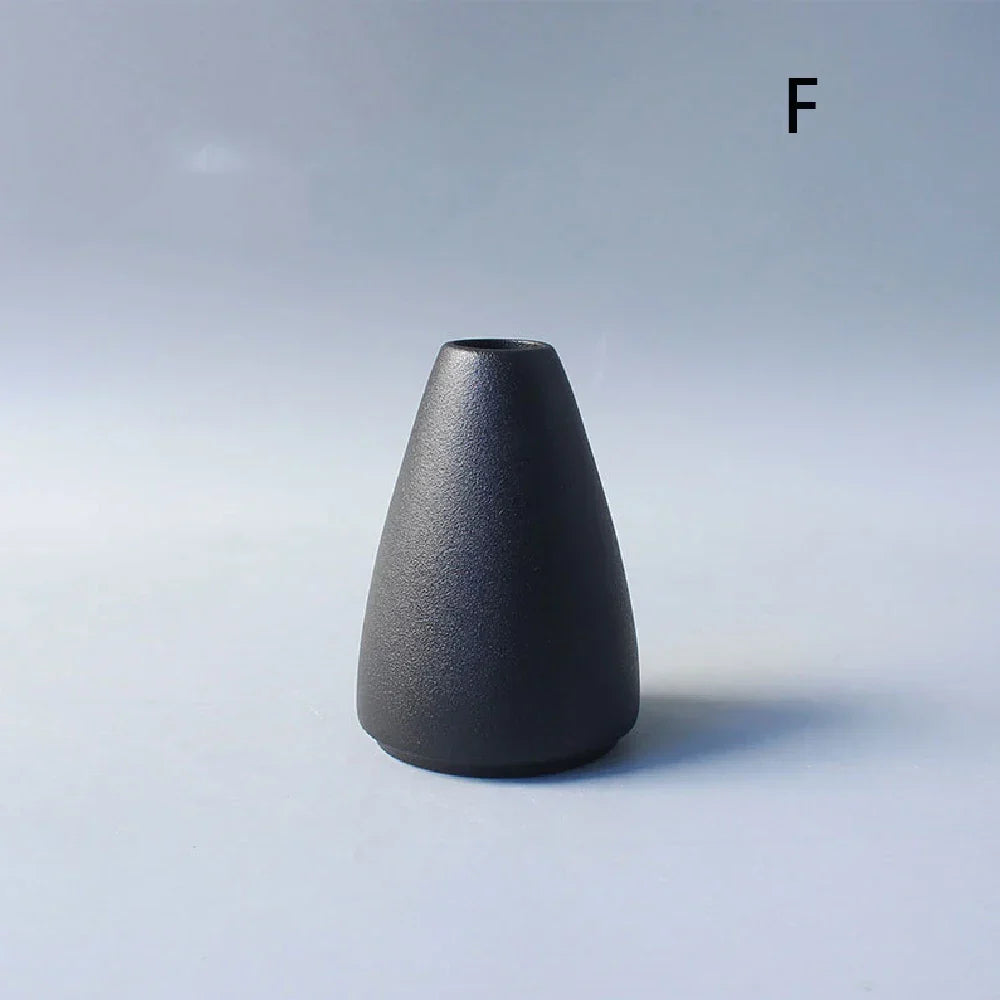 Vase en céramique texturée EllaForm