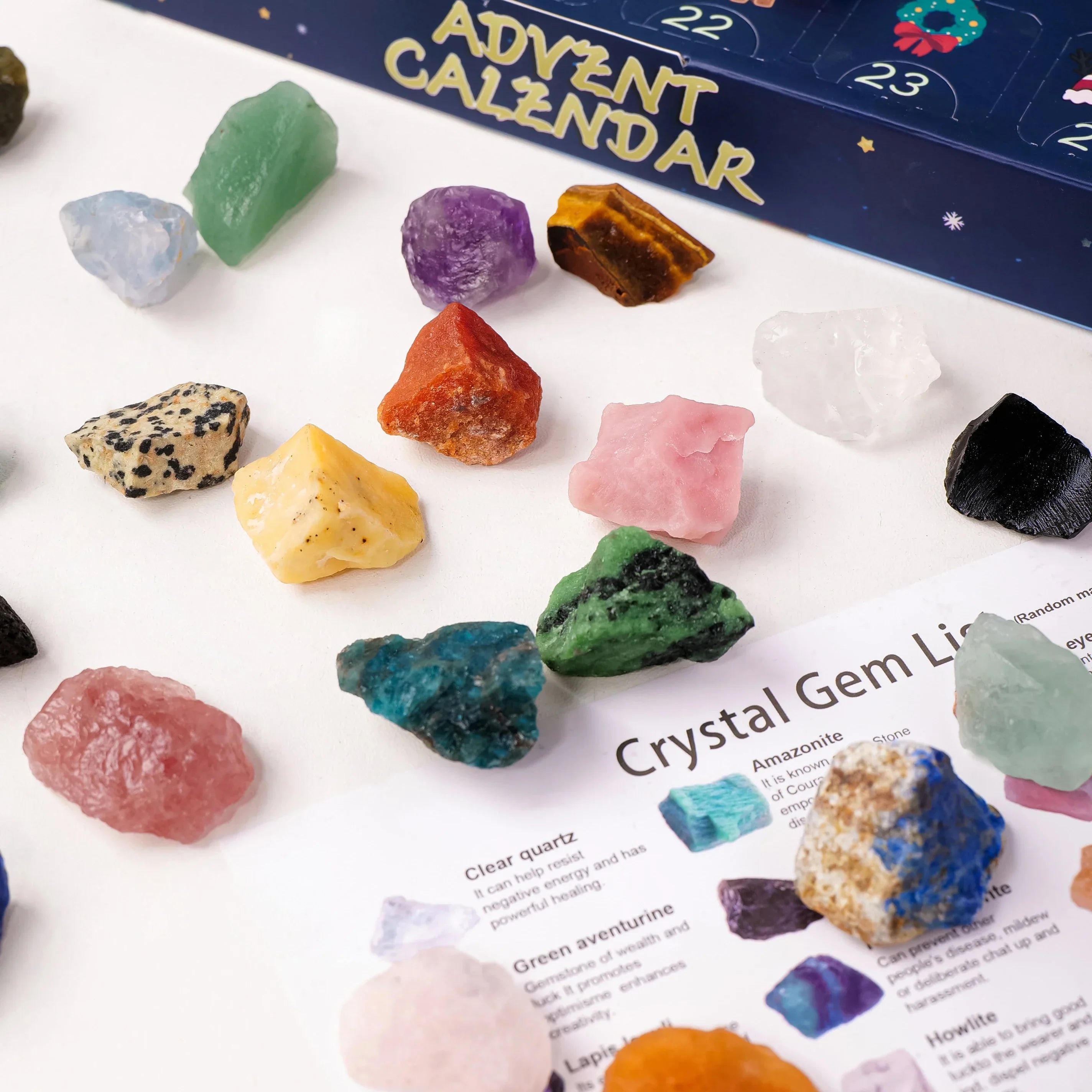 Calendrier de l'Avent avec des pierres de cristal