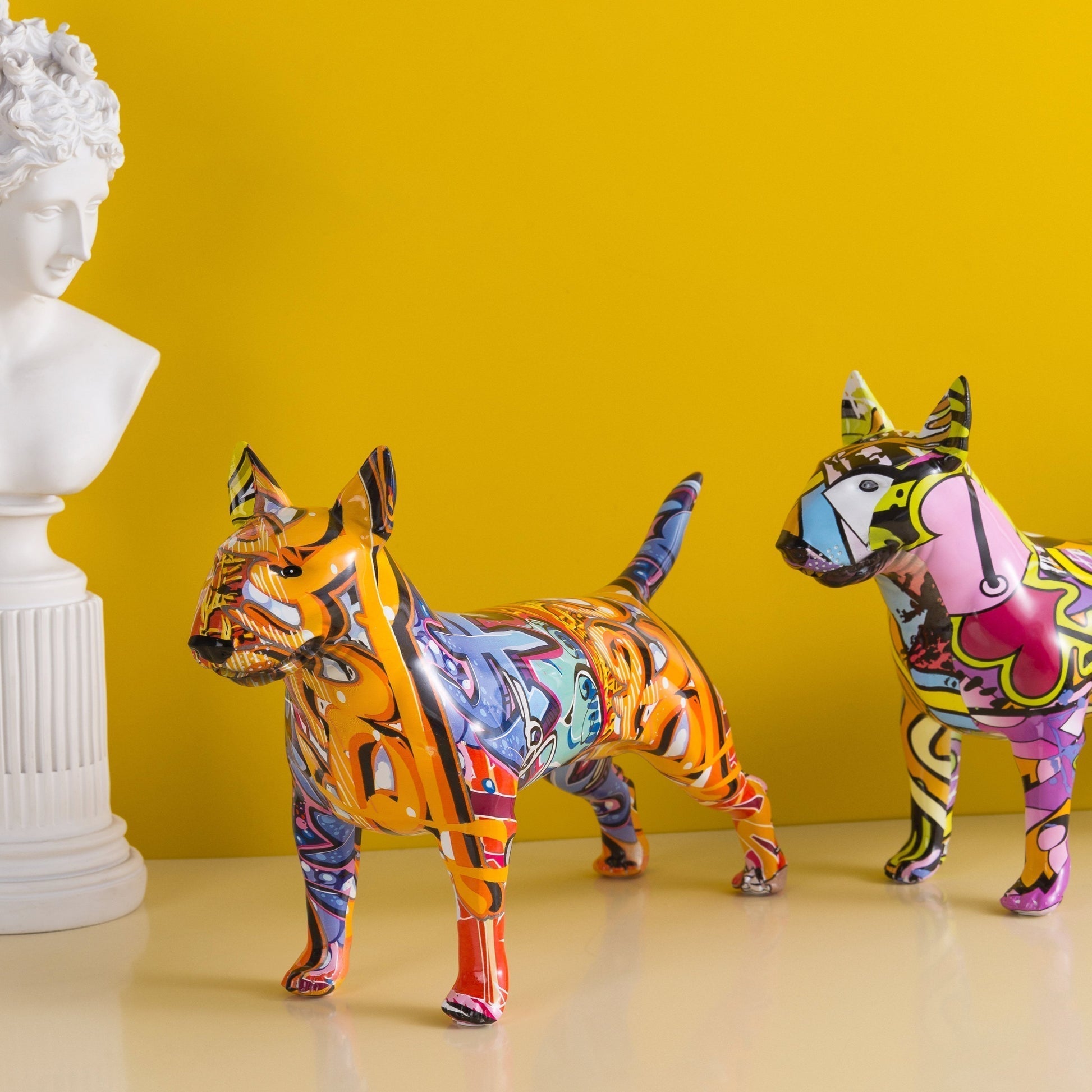 GraffiBull - Figurines décoratives de Bull Terrier vivant