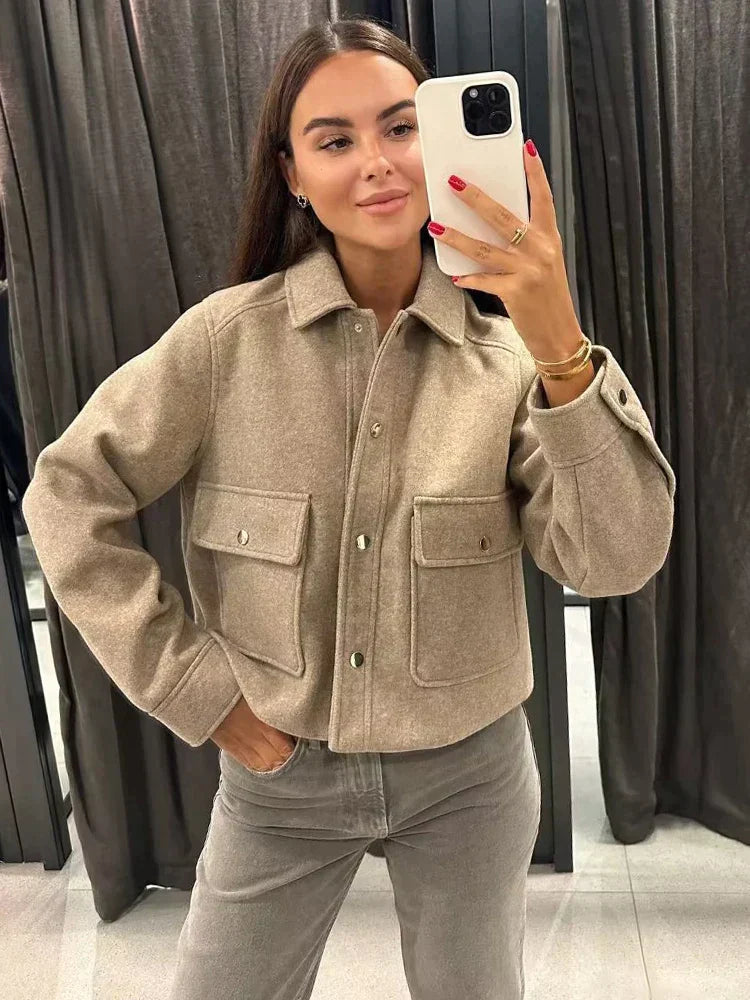 Sara - Veste avec poches profondes et bouton