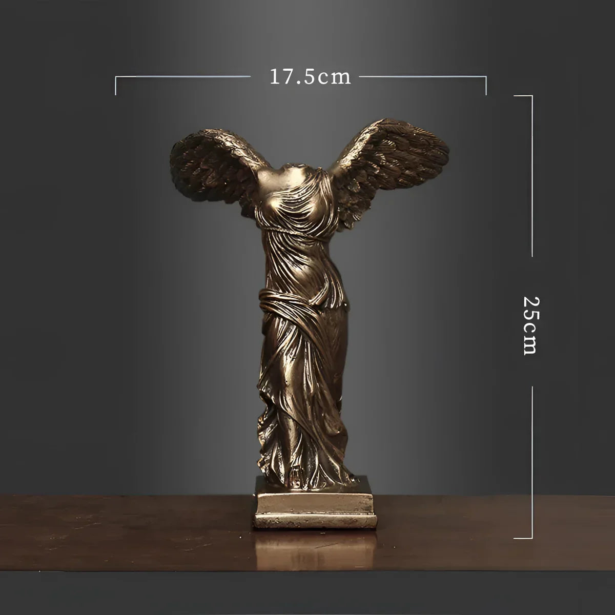 Sculpture de Gloire - Sculpture ailée pour espaces artistiques