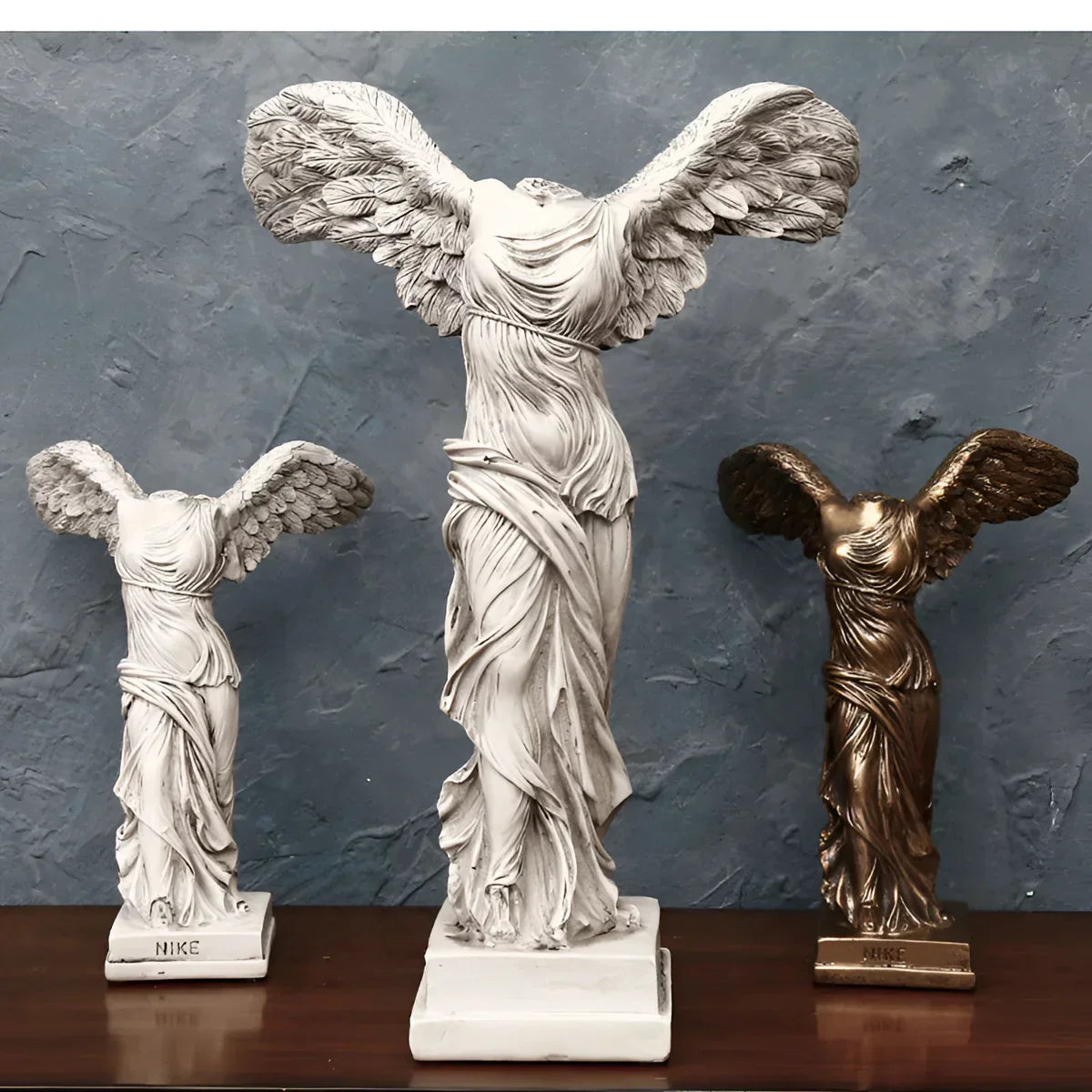 Sculpture de Gloire - Sculpture ailée pour espaces artistiques