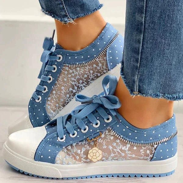 Emma Chaussures à Lacets Confortables pour Femmes – Confort et Style au Quotidien