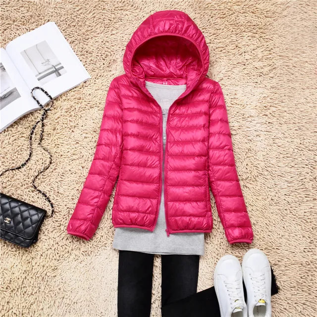 Manteau en duvet ultraléger et compactable avec capuche Nova