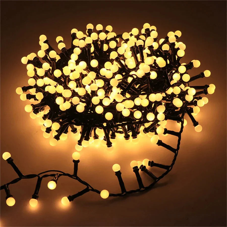 Guirlande lumineuse LED à boules rondes