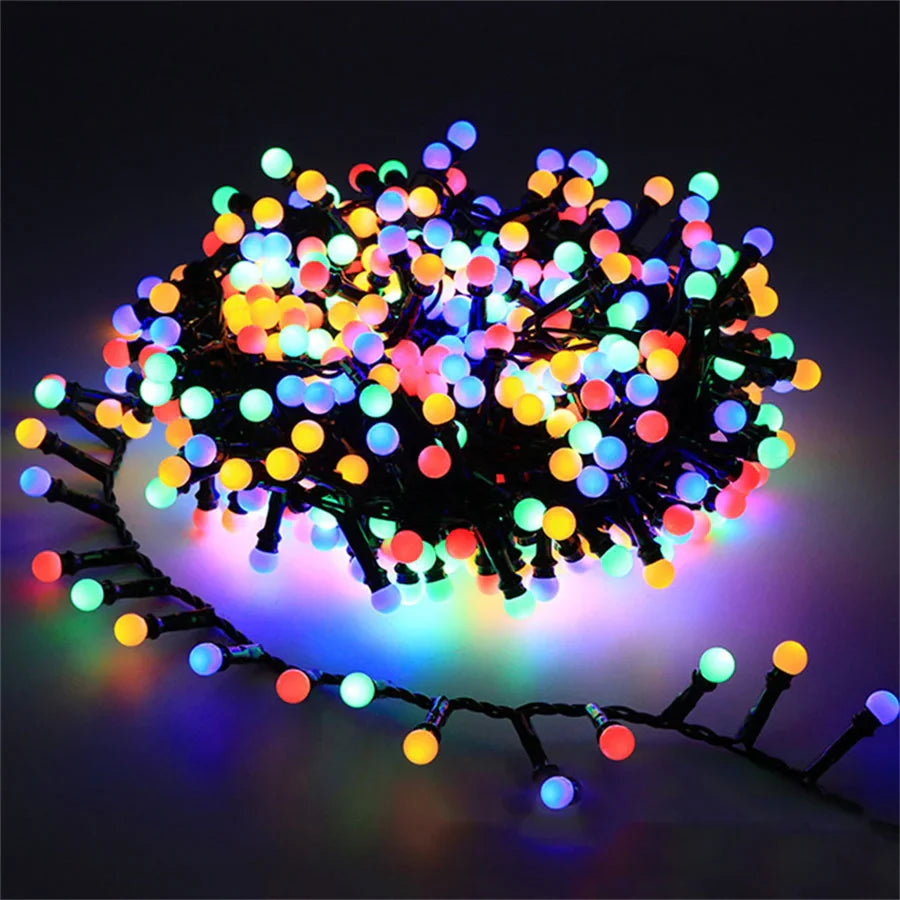 Guirlande lumineuse LED à boules rondes