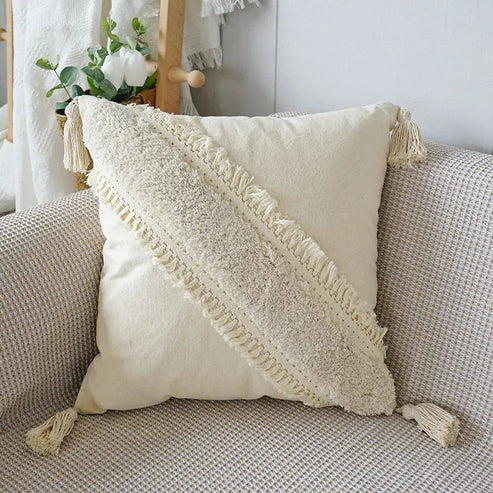 Coussins Décoratifs HyggeNest – Design Élégant et Confort Ultime