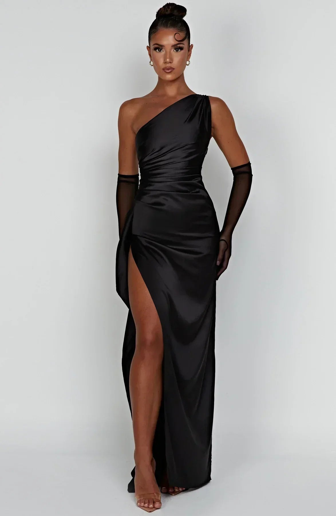 Sofie - Chic d'été en satin de luxe avec silhouette élégante