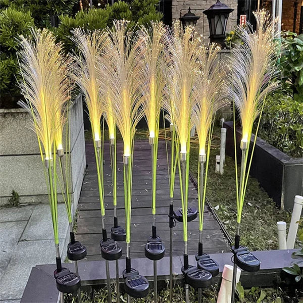 Lampadaire de jardin élégant à énergie solaire