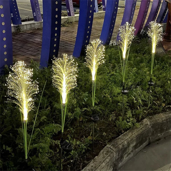 Lampadaire de jardin élégant à énergie solaire