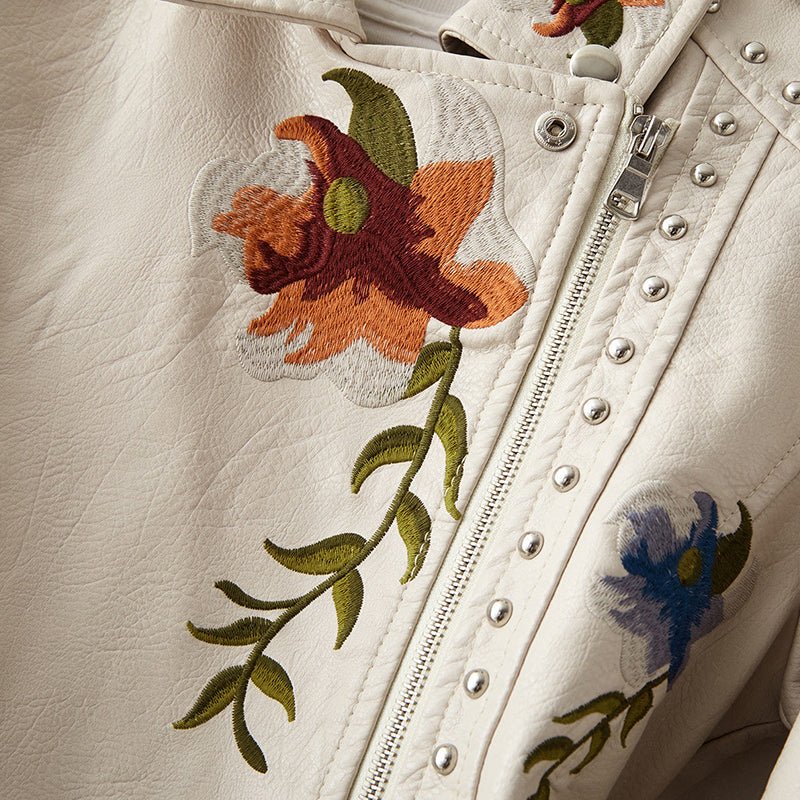 Veste en cuir vegan élégante Flora avec clous et fermeture éclair