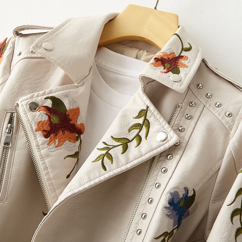 Veste en cuir vegan élégante Flora avec clous et fermeture éclair