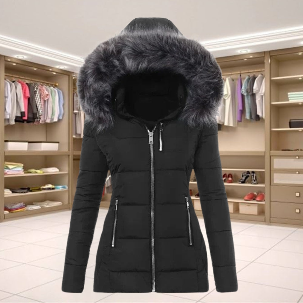 Anikka - Veste matelassée ajustée pour femmes avec capuche en fausse fourrure