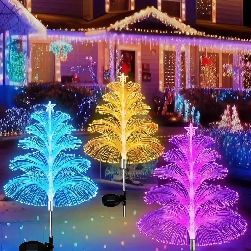Fontaine solaire avec design d'arbre de Noël surmonté d'une étoile