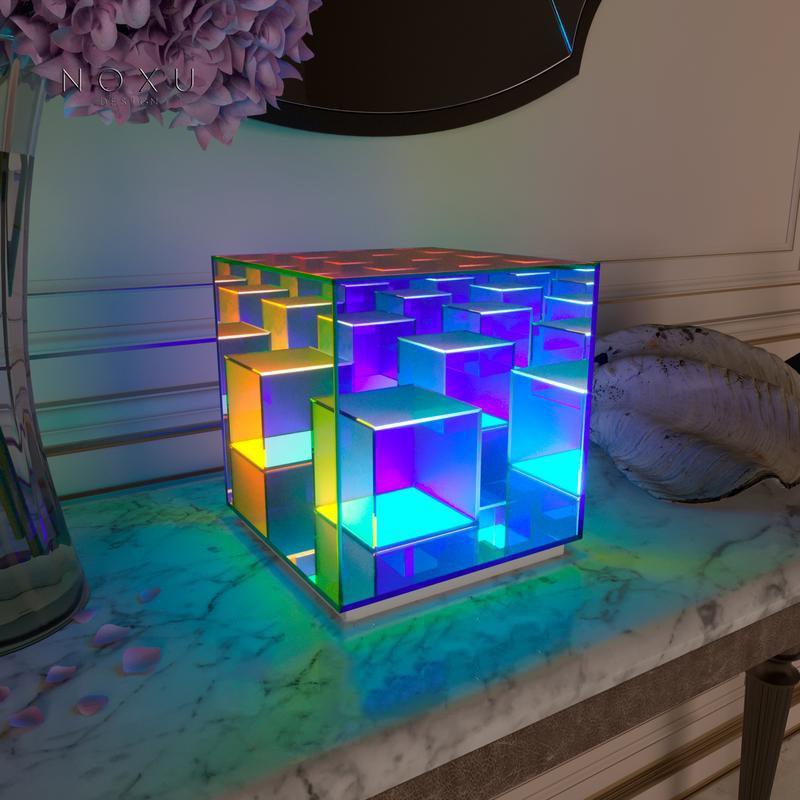 LumiCube Lampe de Bureau Moderne – Lumière Magique pour Chaque Ambiance