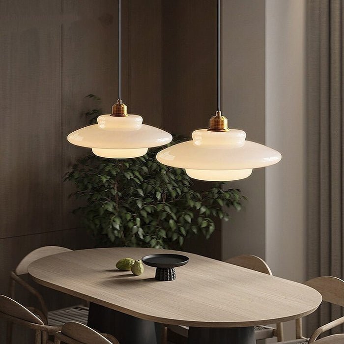 Lampe suspendue élégante