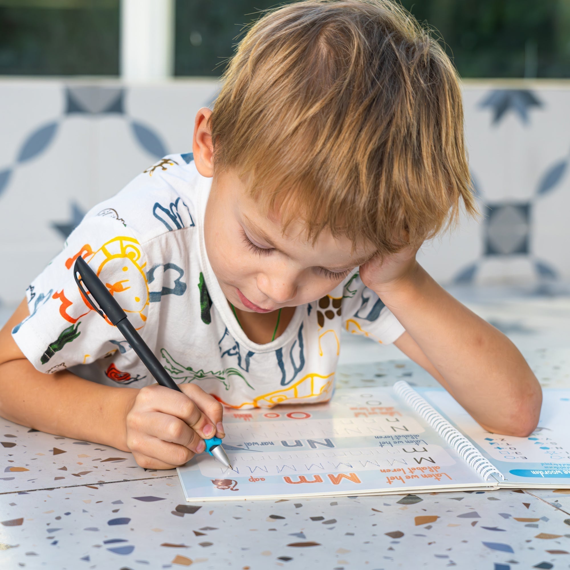 Kidspace - des livres pour s'entraîner à l'écriture manuscrite