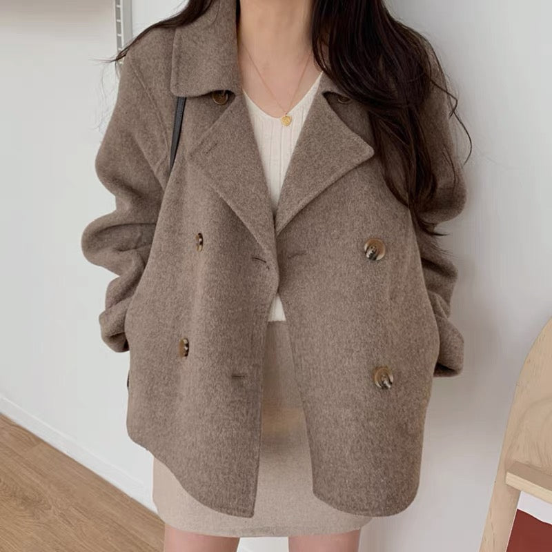 Birgitte - Manteau moderne à manches longues avec revers