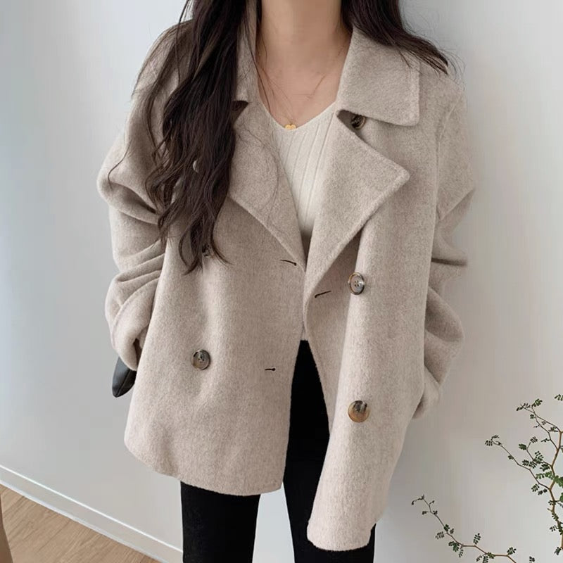 Birgitte - Manteau moderne à manches longues avec revers