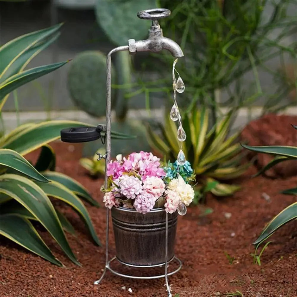 GlowDrop - Lampe en forme de goutte d'eau alimentée par énergie solaire