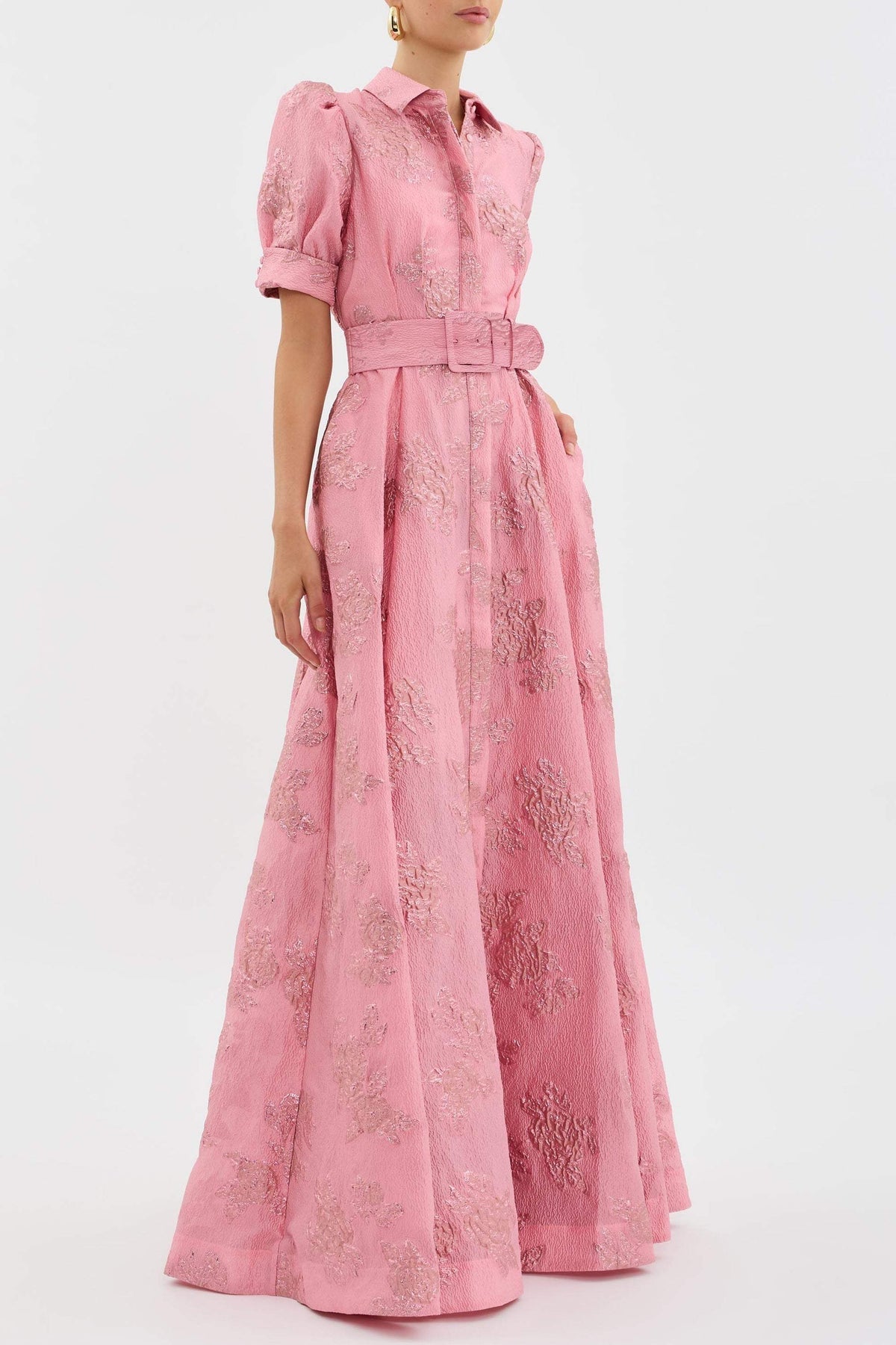 Robe Longue avec Manches Bouffantes et Ceinture à Nouer – Style Élégant et Raffiné