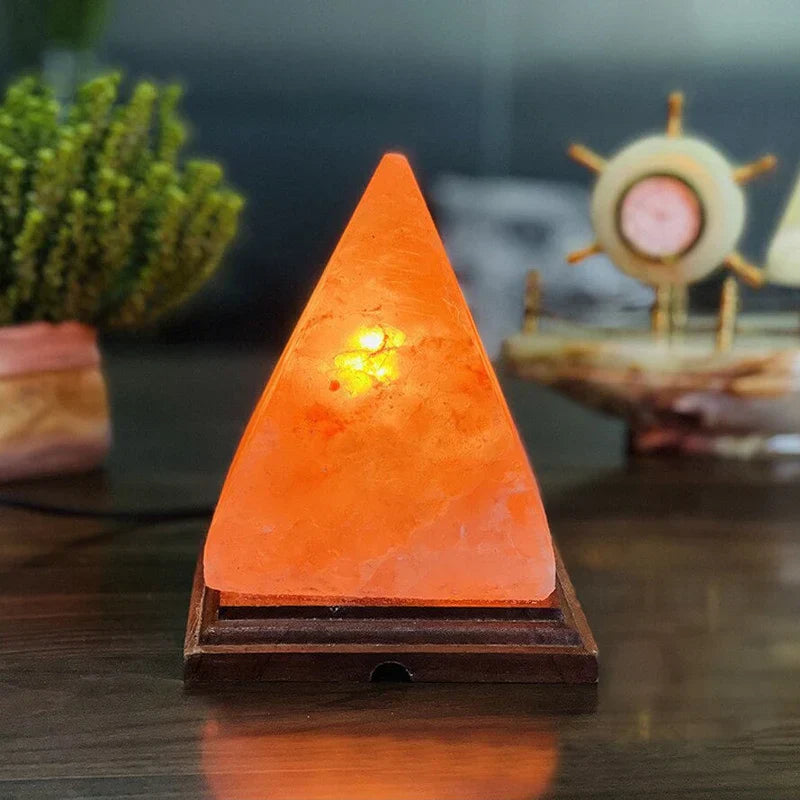 ZenPyramide – Lampe de table en forme de pyramide