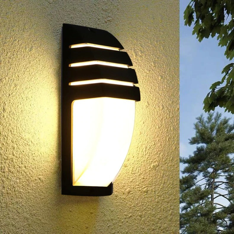 LumeArc Moderne Applique Extérieure – Design Élégant avec Arc Élégant