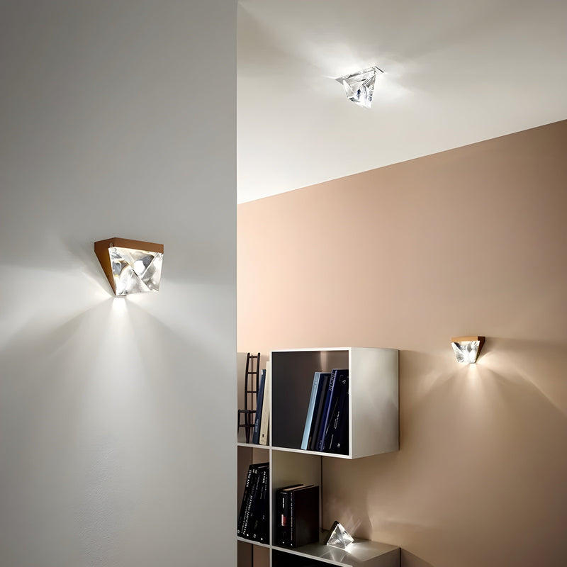 Lampe murale en cristal géométrique