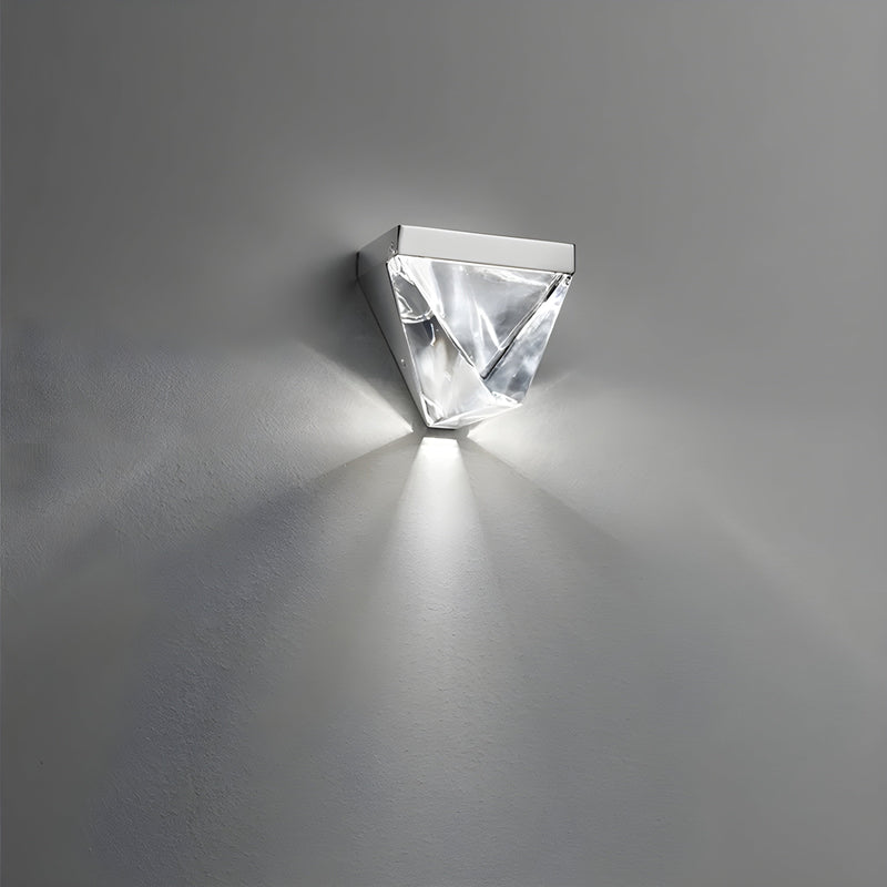 Lampe murale en cristal géométrique