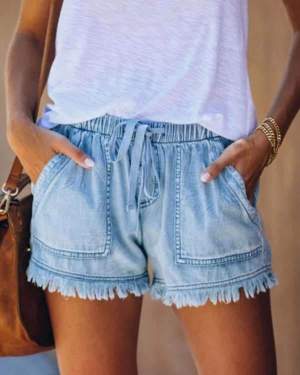 Shorts Chic Astrid avec cordon et coupe ajustée