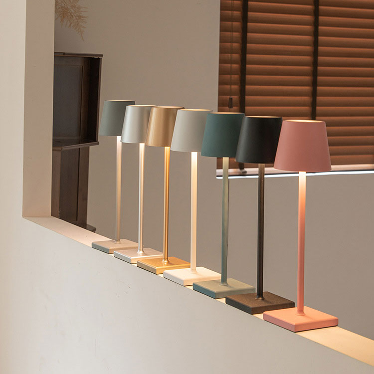 Nordlights - Lampe de table sans fil rechargeable